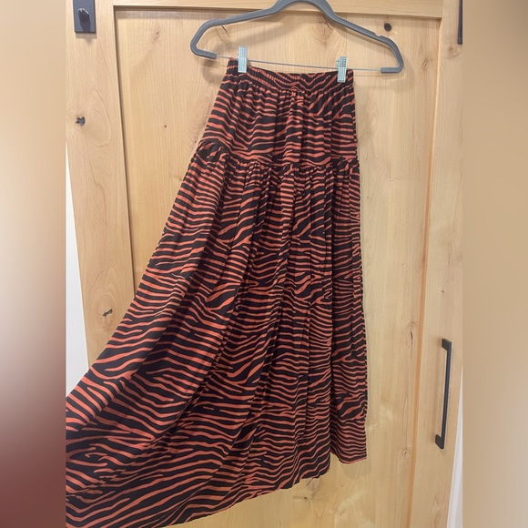 Lascana midi skirt - Picture 3 of 7